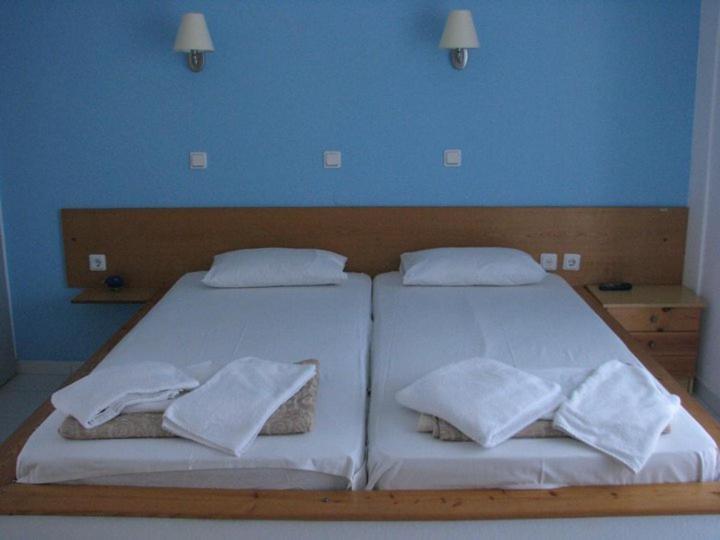 Aparthotel Amarilia Skala Rachoni  Zimmer foto
